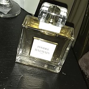 Sephora Makeup - Ivoire Balmain Sephora Makeup - Ivoire Balmain